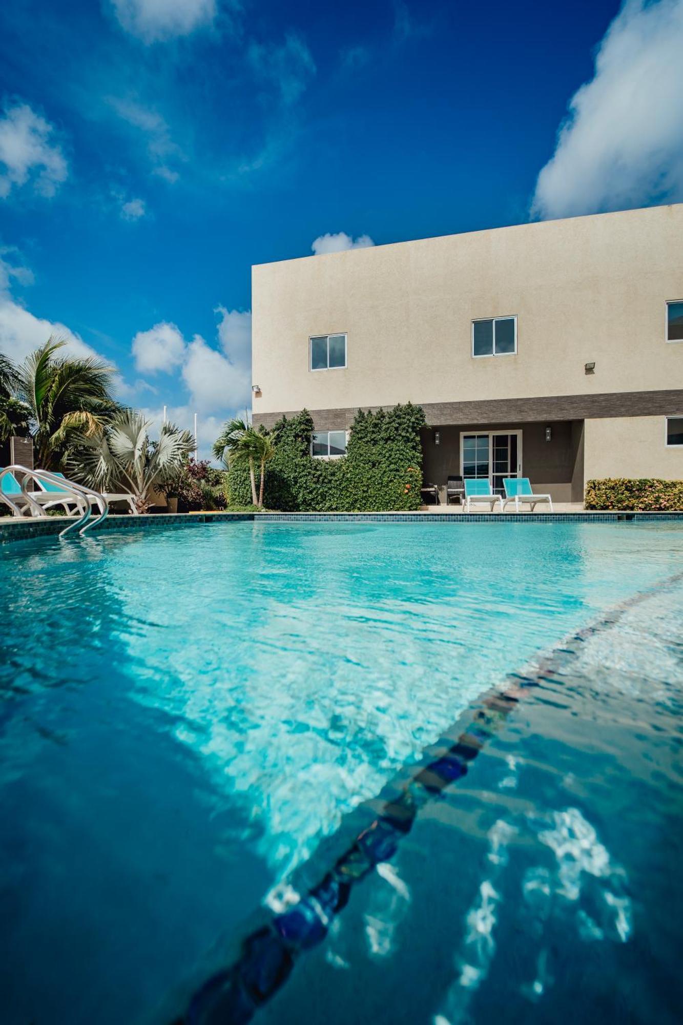 Rh Boutique Hotel Aruba Oranjestad Ngoại thất bức ảnh